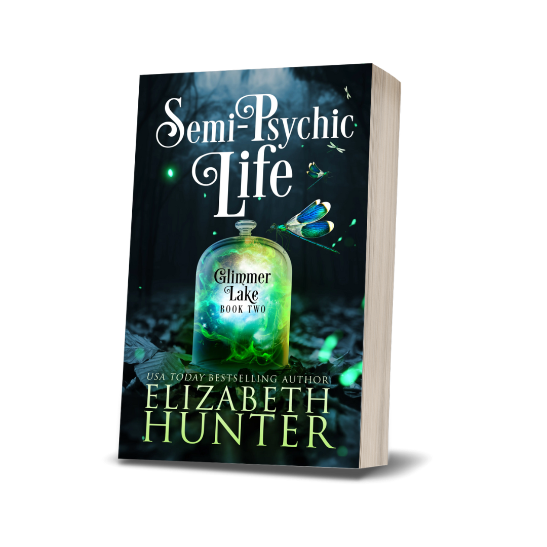 Semi-Psychic Life: Glimmer Lake Book 2