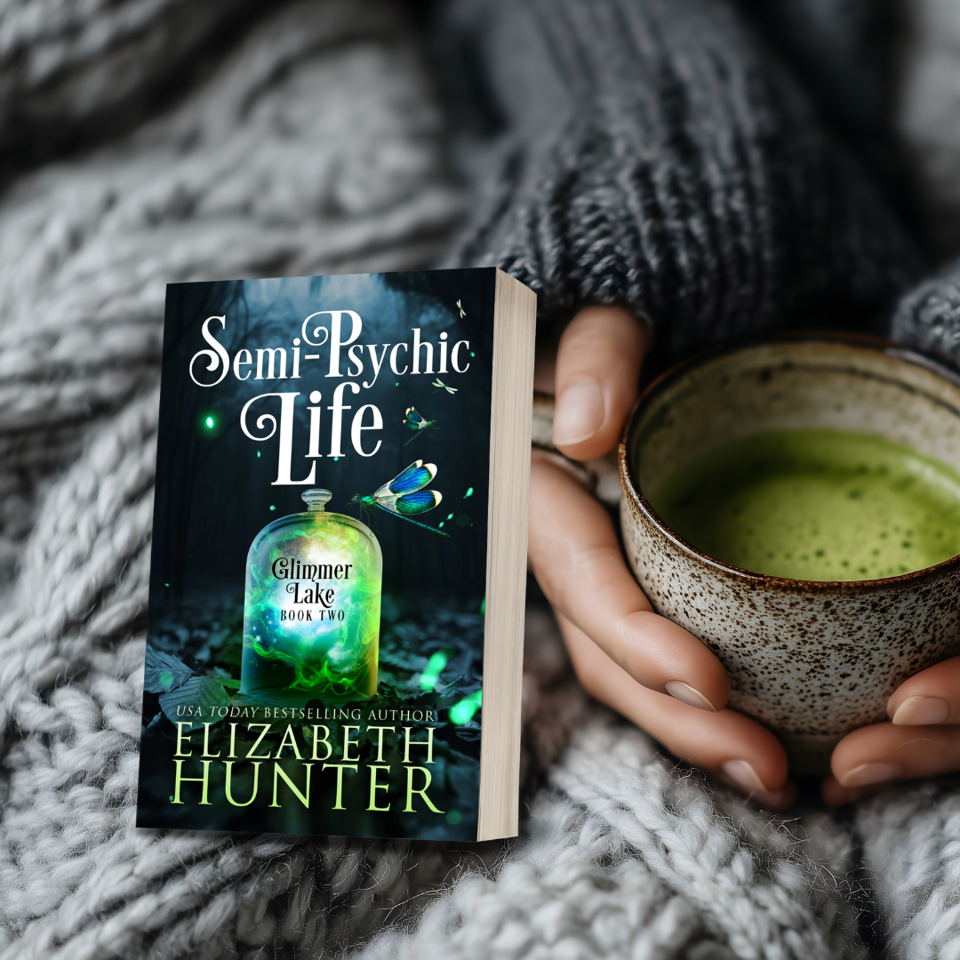 Semi-Psychic Life: Glimmer Lake Book 2
