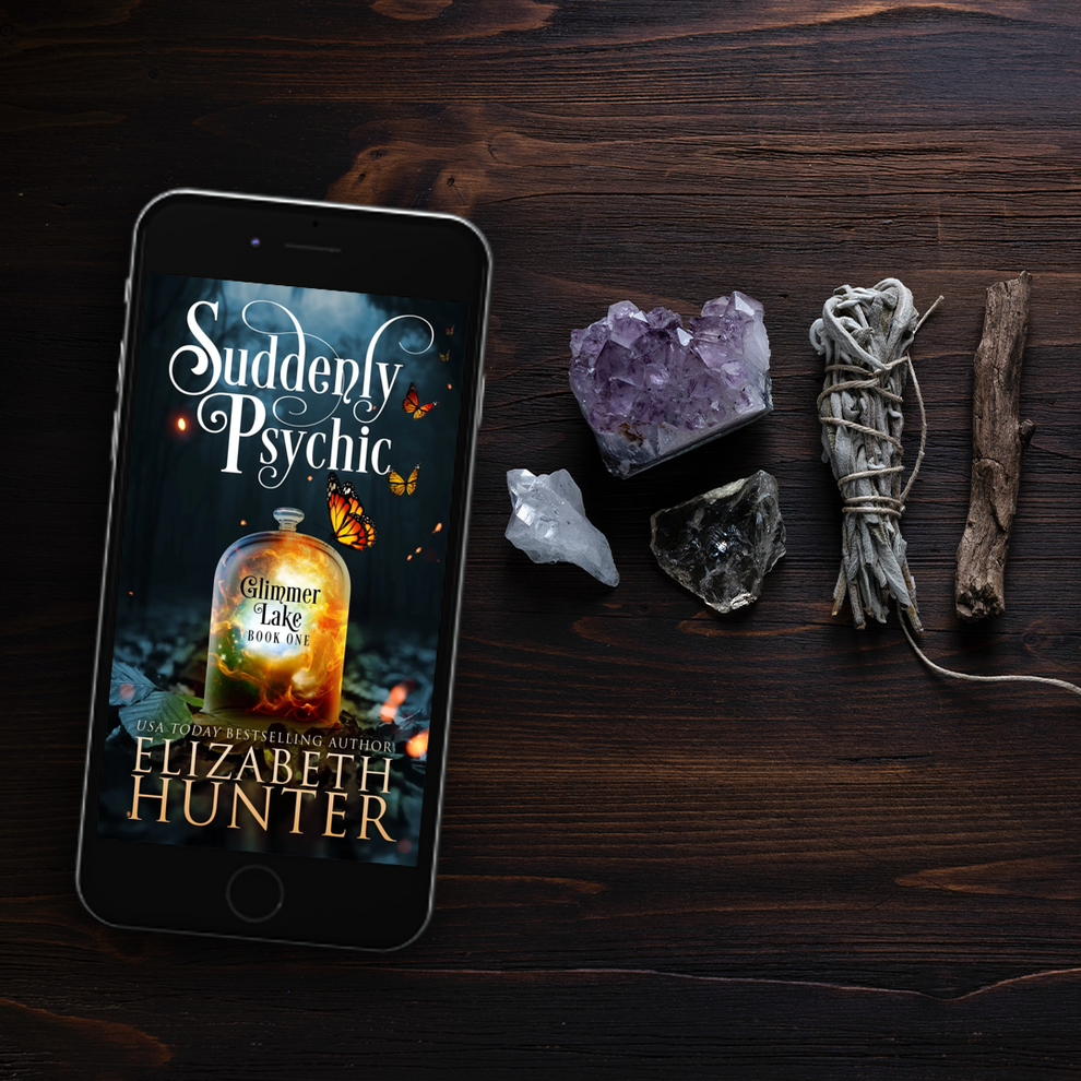 Suddenly Psychic-audiobook (Glimmer Lake Book 1) – Elizabeth Hunter Shop